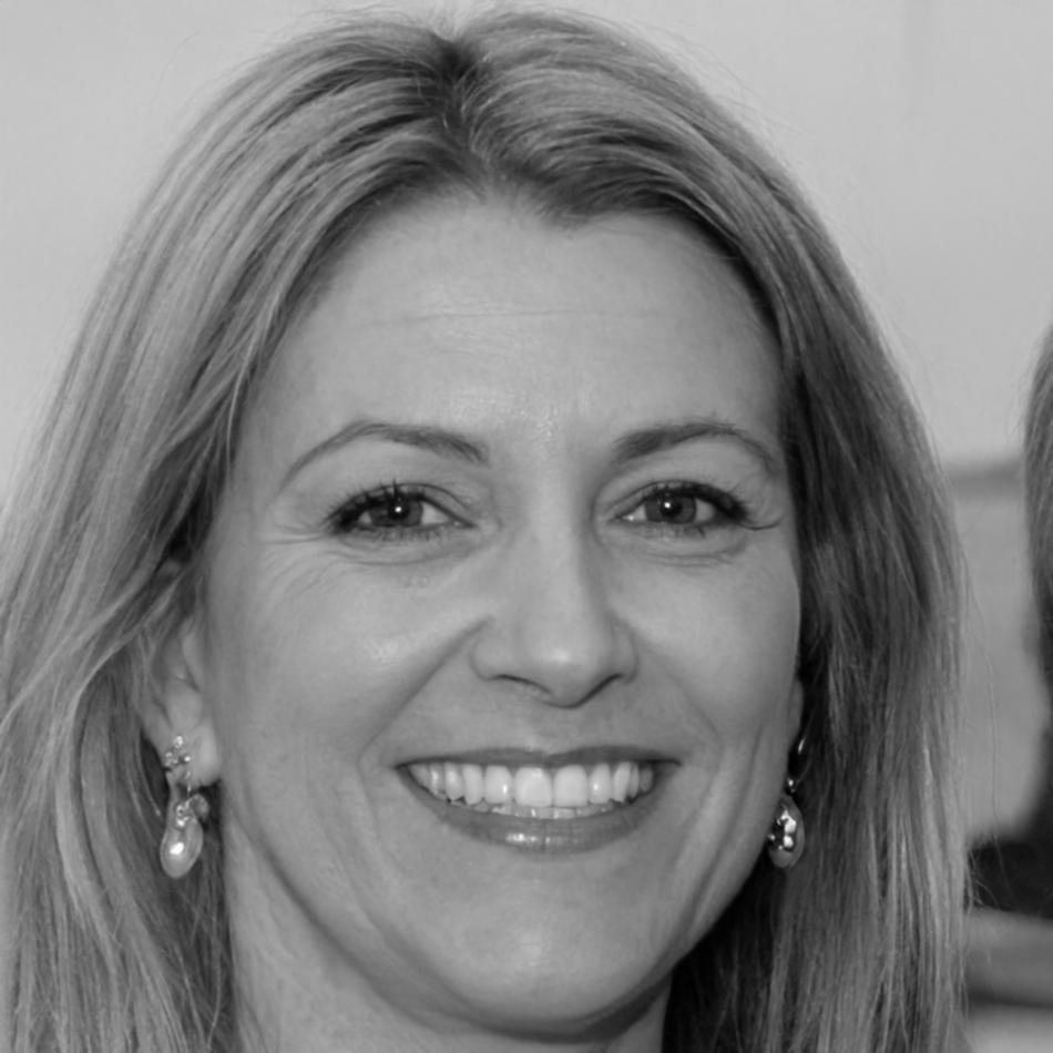 Corina Blackwell, sylorinathuvq financial education coordinator